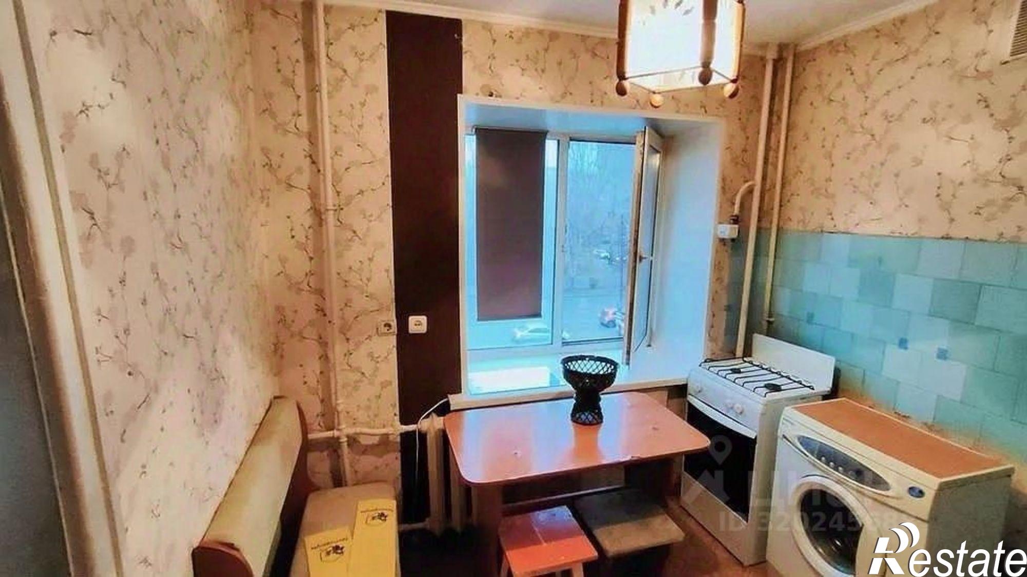 Купить квартиру за 3 390 000 рублей на ул Республики, 146