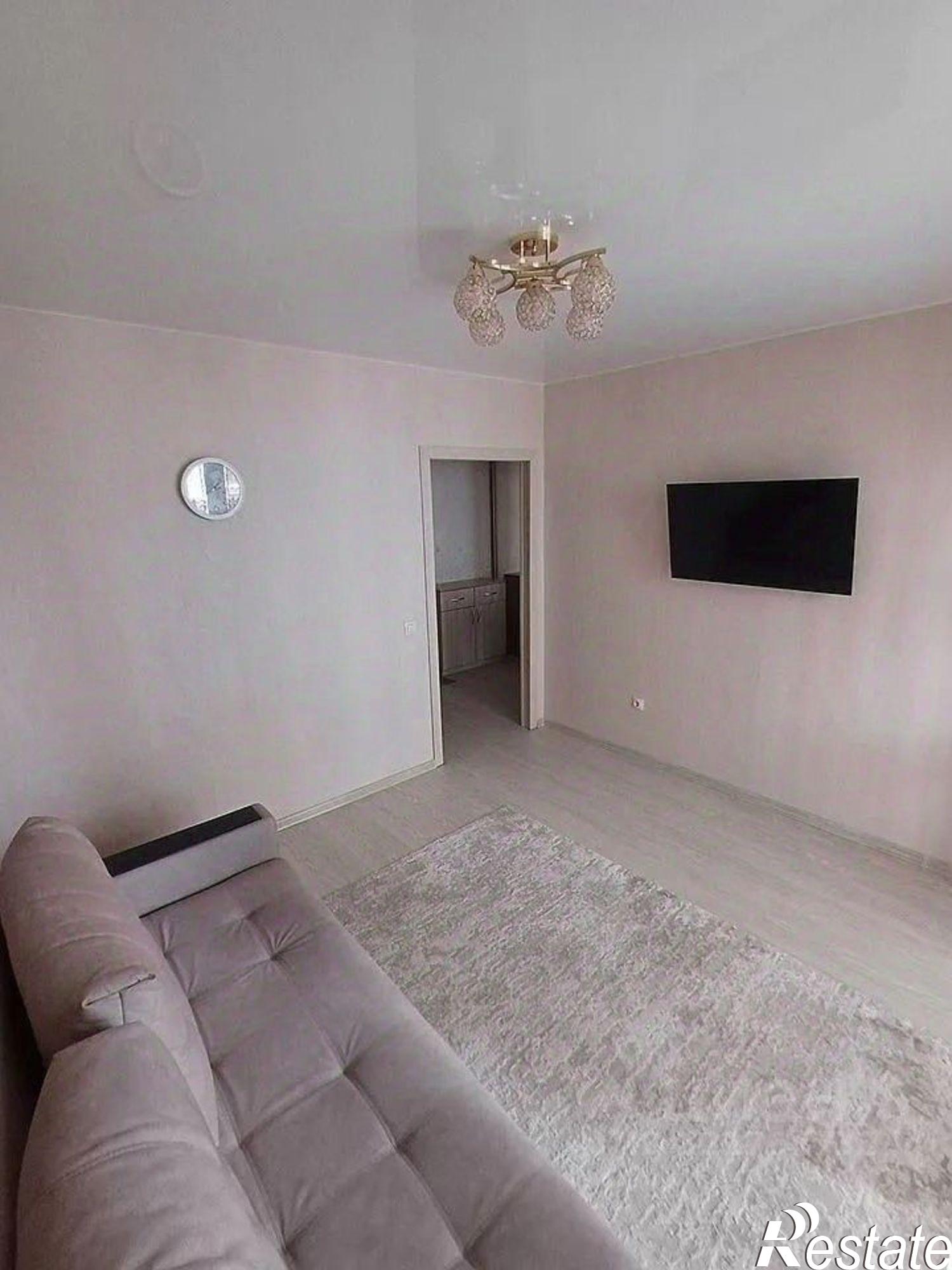 Купить квартиру за 5 000 000 рублей на Интернациональная улица, 199 к7