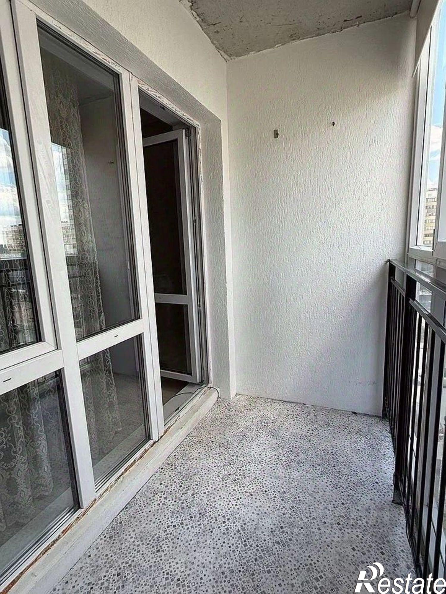 Купить квартиру за 5 000 000 рублей на Интернациональная улица, 199 к7