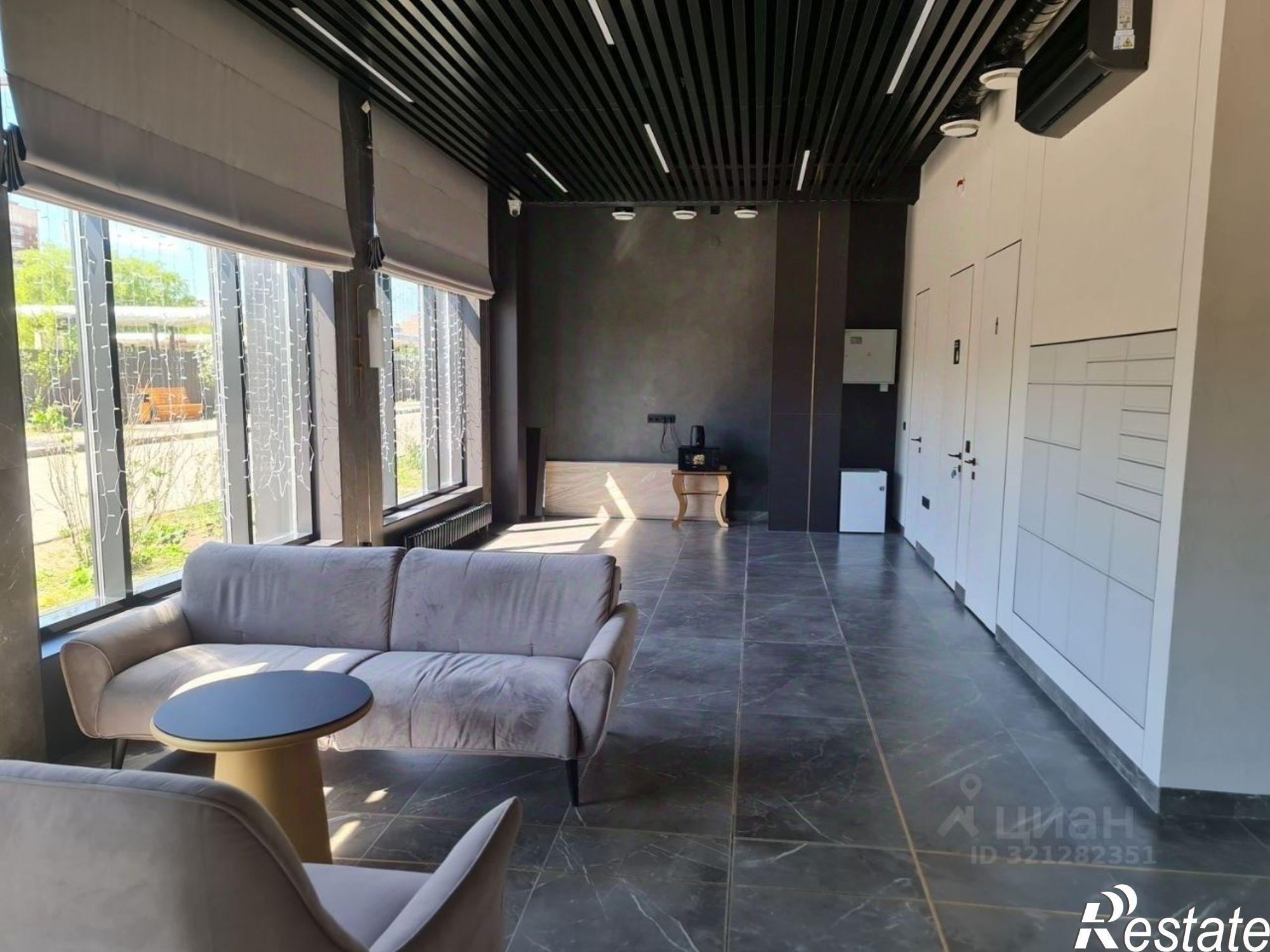 Купить квартиру за 6 696 000 рублей на ул Новгородская, 12 1