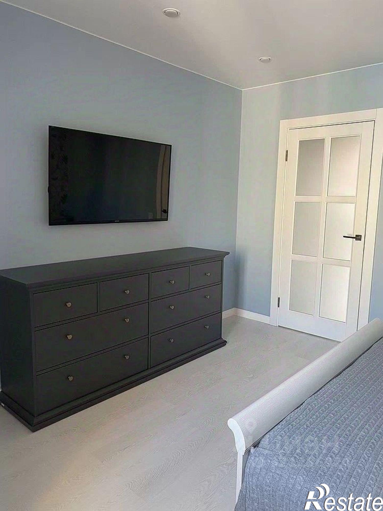 Купить квартиру за 10 332 000 рублей на ул Кремлевская, 102а