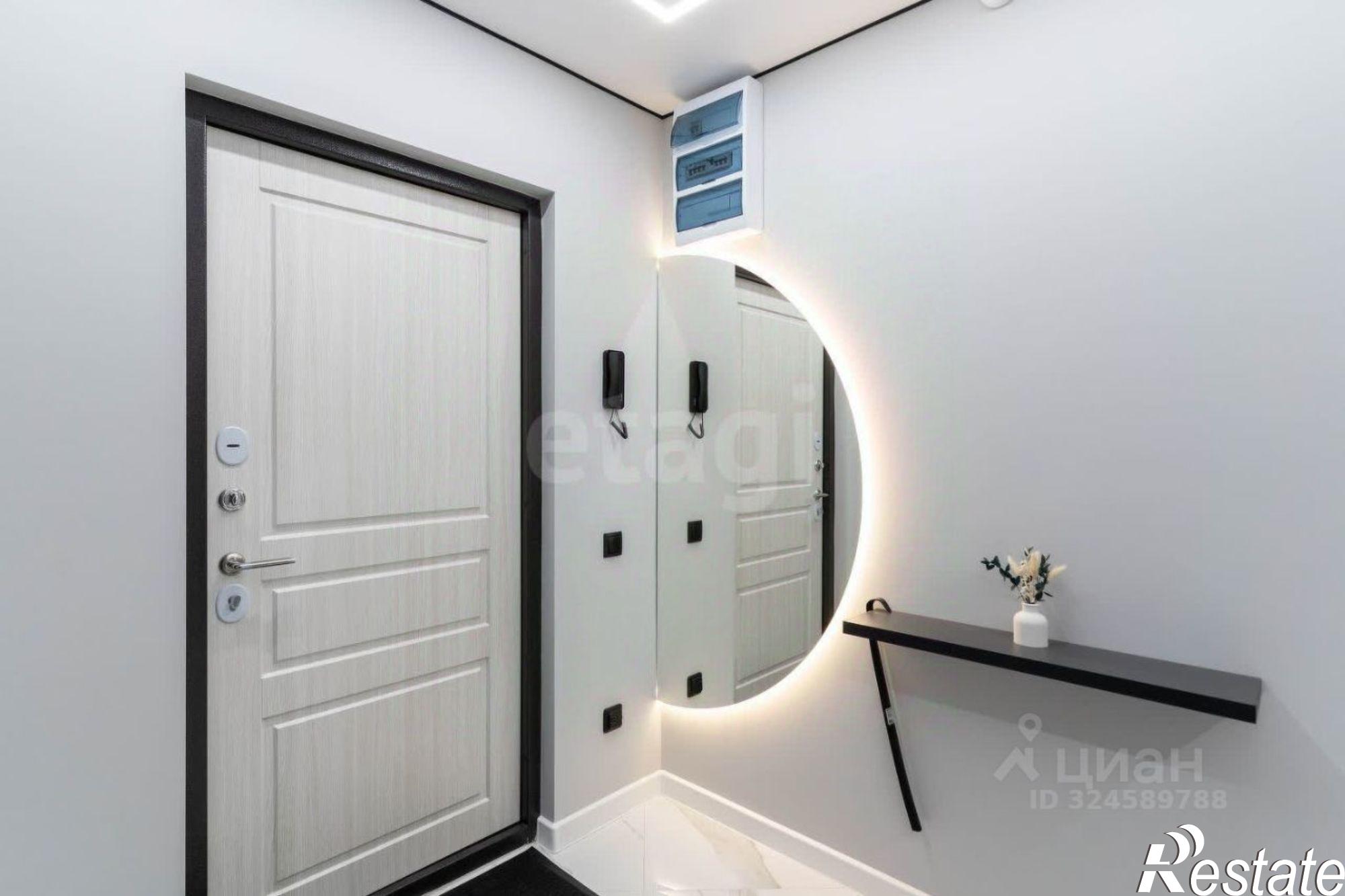 Купить квартиру за 12 000 000 рублей на улица Константина Посьета, 7