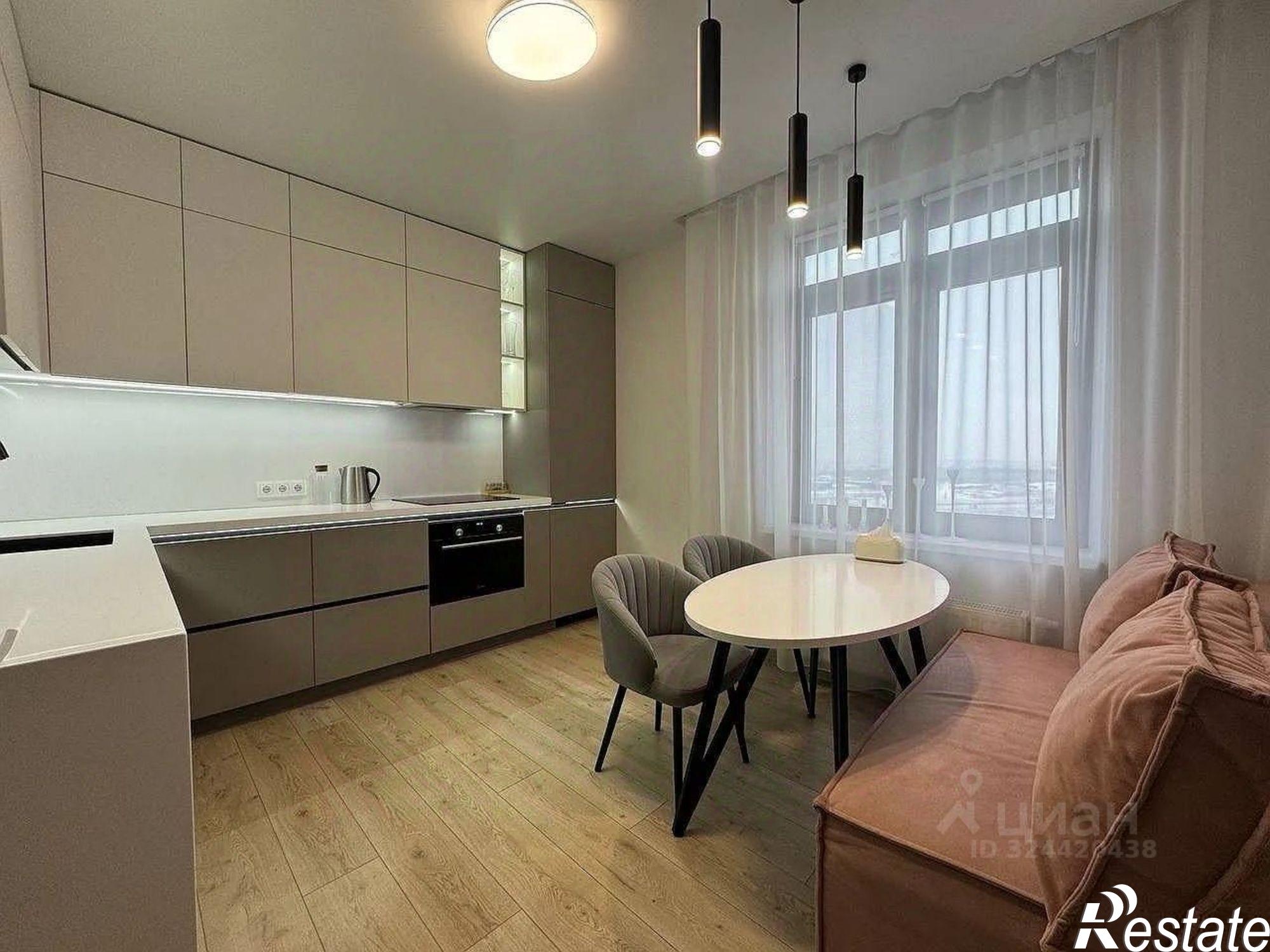 Купить квартиру за 10 500 000 рублей на ул Харьковская, 76