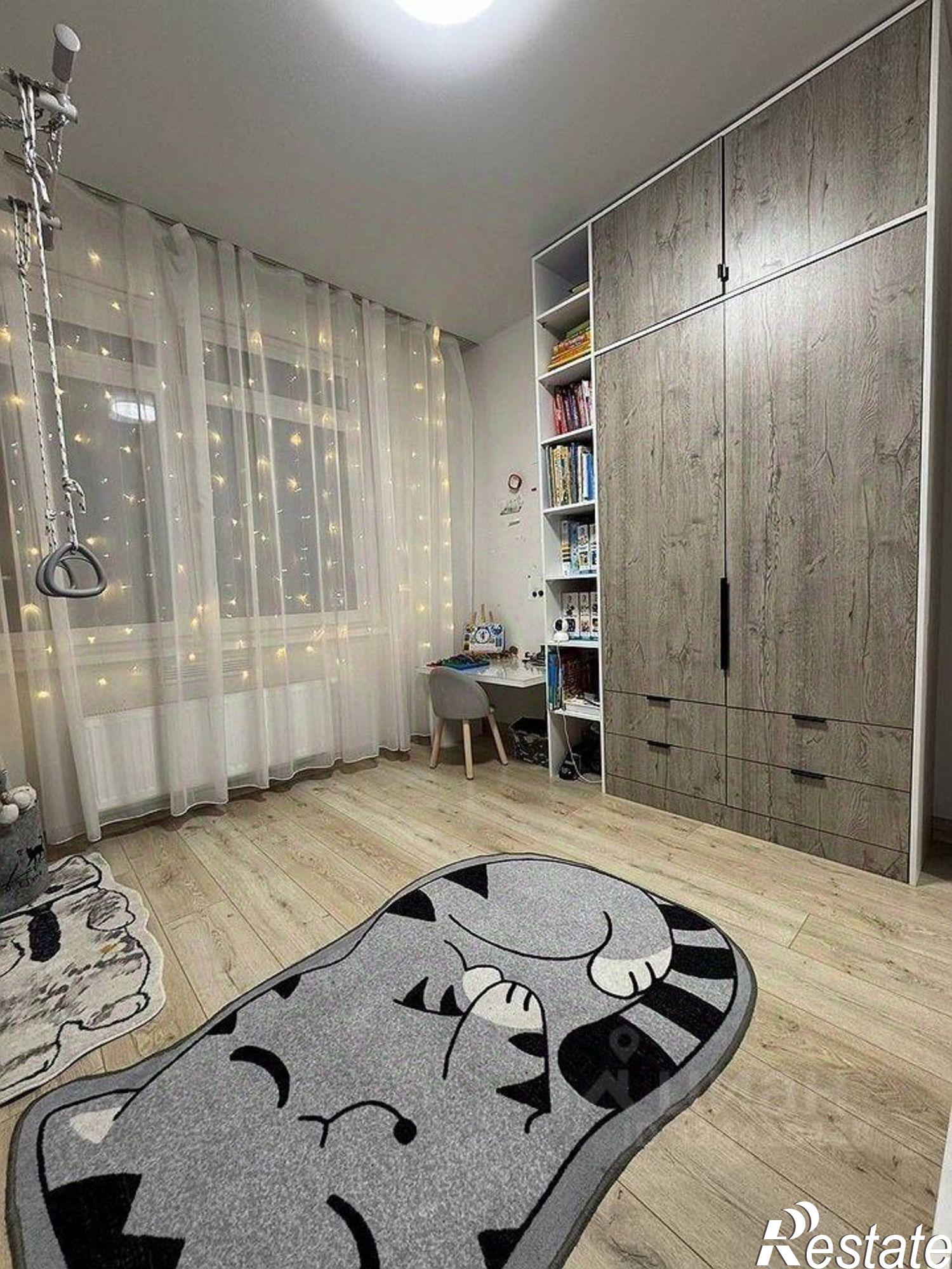 Купить квартиру за 10 500 000 рублей на ул Харьковская, 76