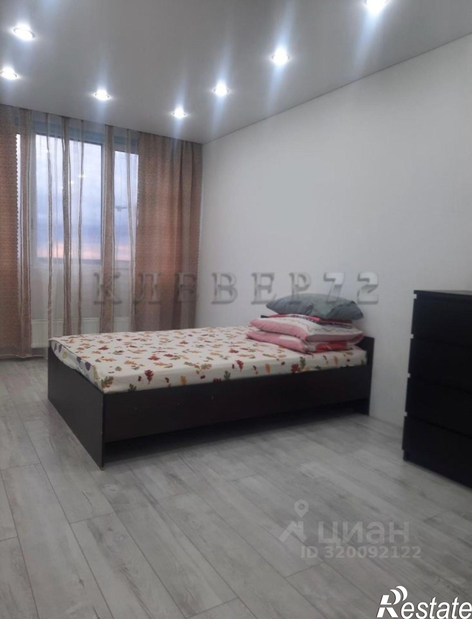 Сдать квартиру за 30 000 рублей на улица Николая Глебова, 3