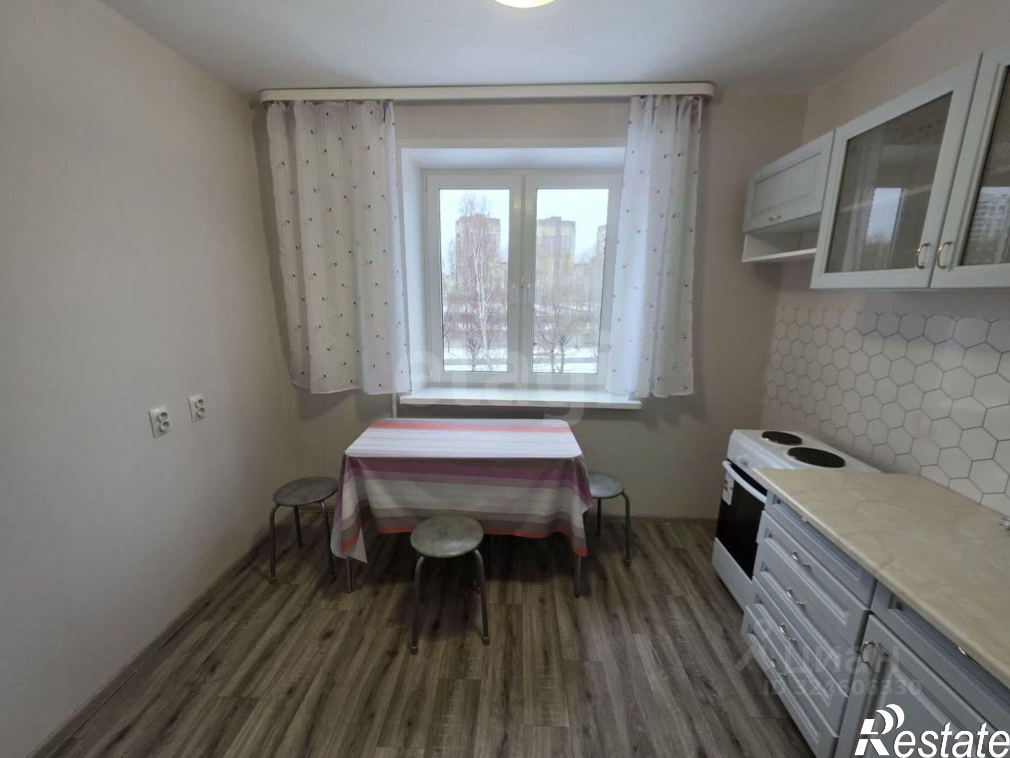 Сдать квартиру за 27 000 рублей на Широтная улица, 35