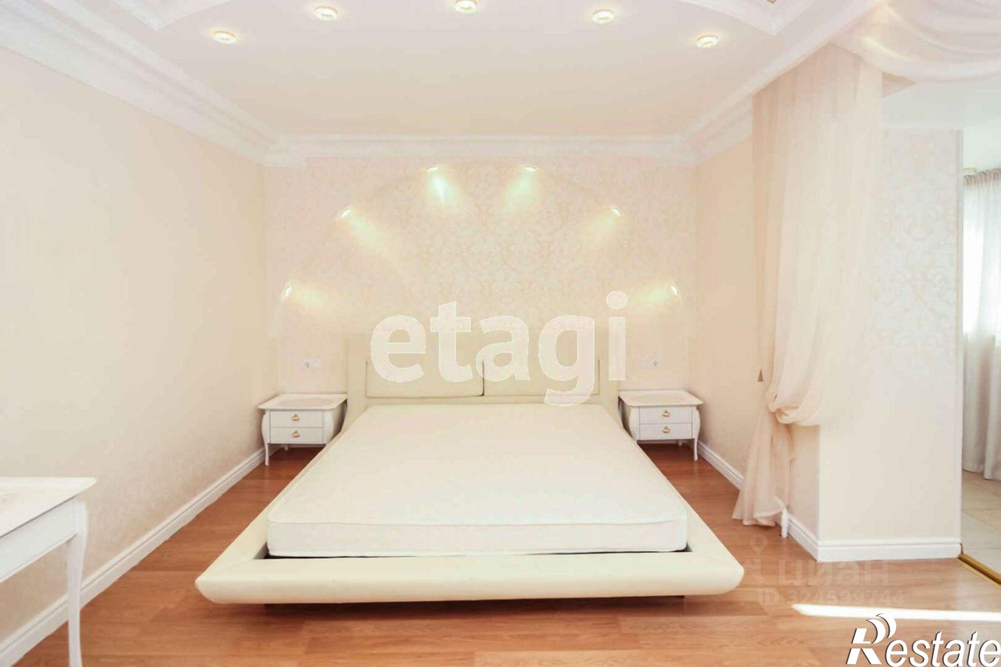 Купить квартиру за 24 000 000 рублей на Рижская улица, 62/2