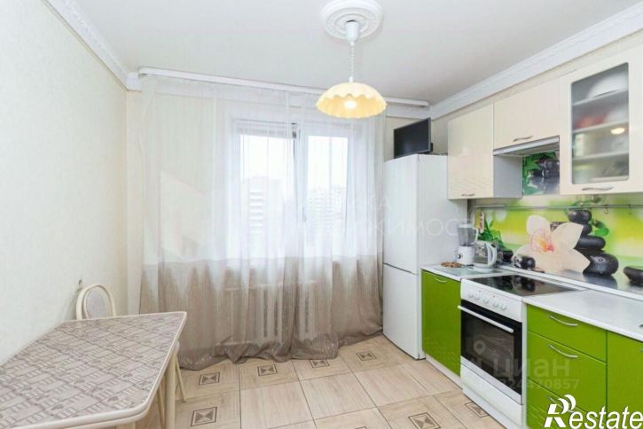 2-комн квартира улица Республики, 219,  д. 219