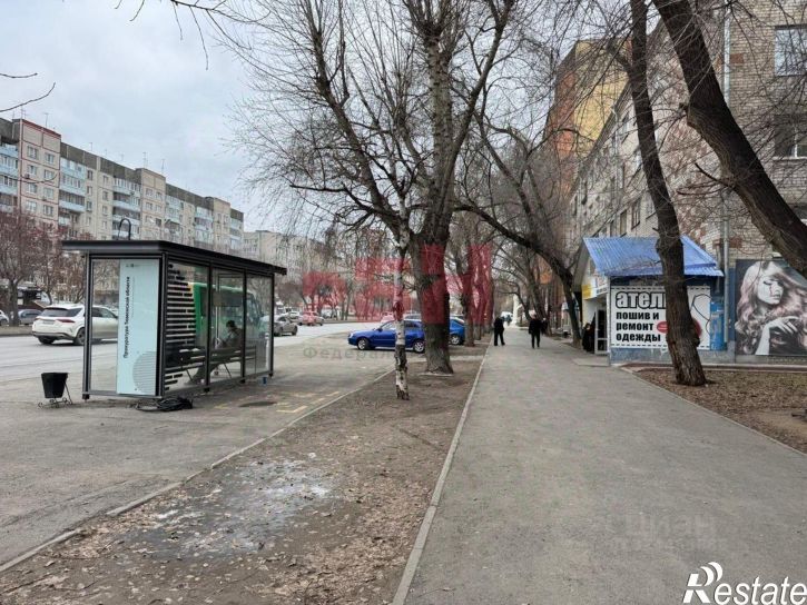 Торговое помещение ул 50 лет Октября, 33,  д. 33