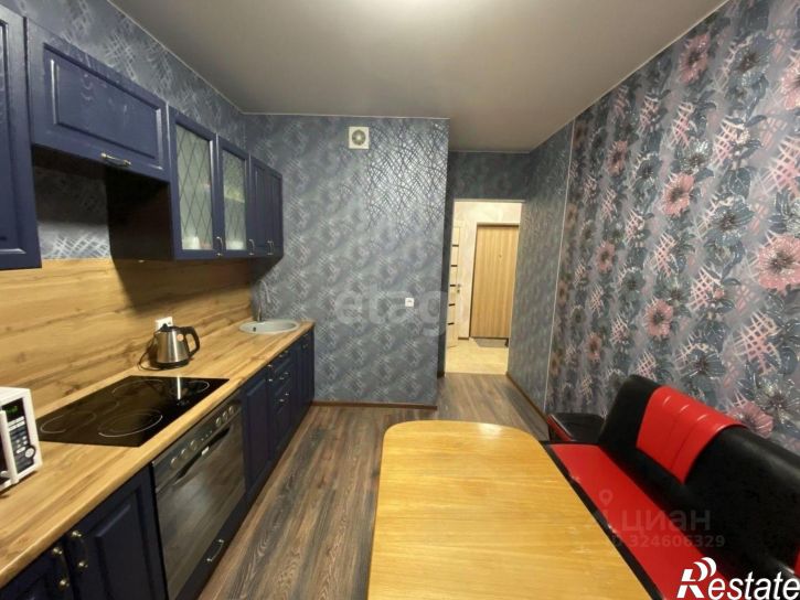 1-комн квартира улица Фармана Салманова, 4,  д. 4