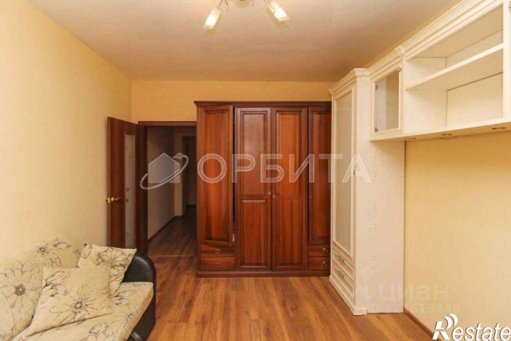 3-комн квартира улица Малыгина, 4/1,  д. 4/1