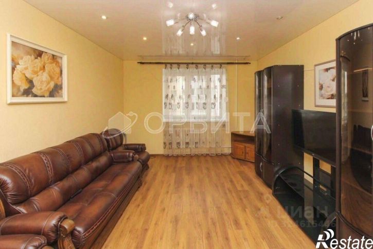 3-комн квартира улица Малыгина, 4/1,  д. 4/1