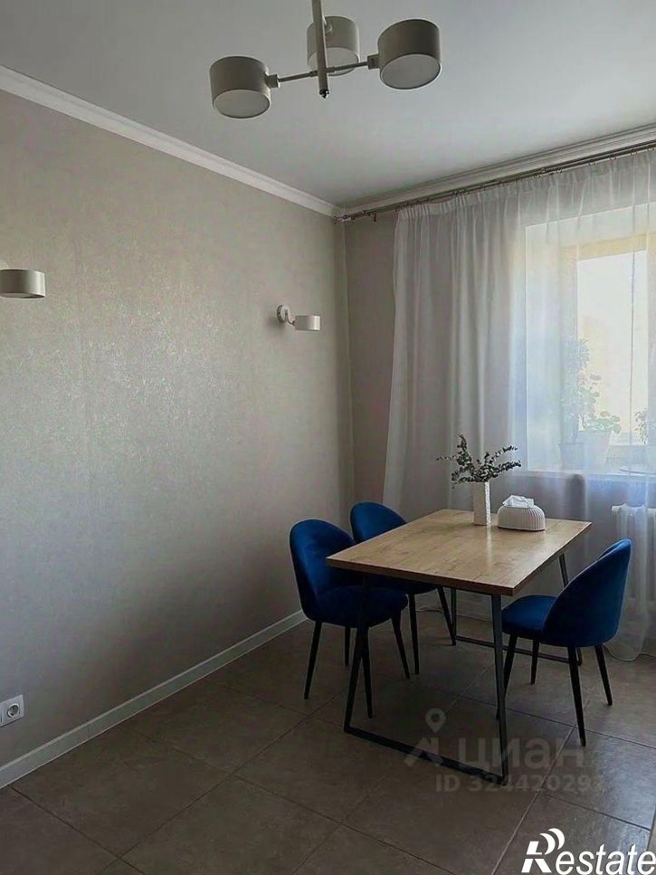 2-комн квартира улица Мельникайте, 144,  д. 144