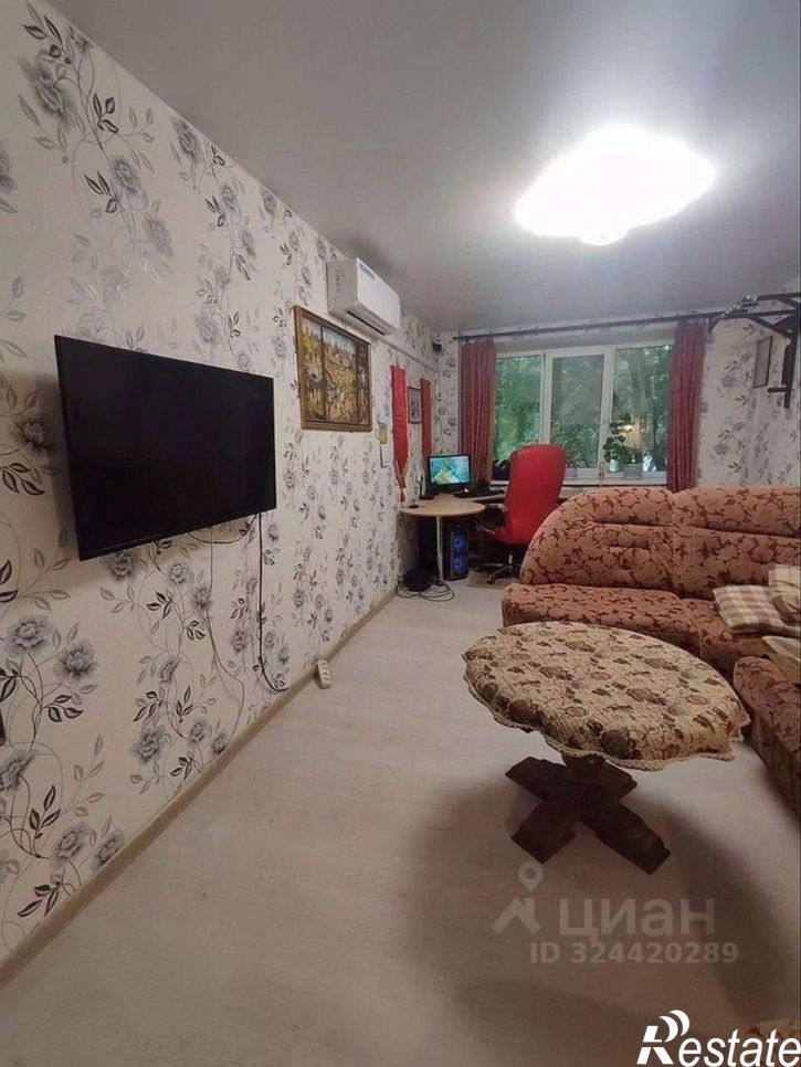 2-комн квартира Широтная улица, 83,  д. 83