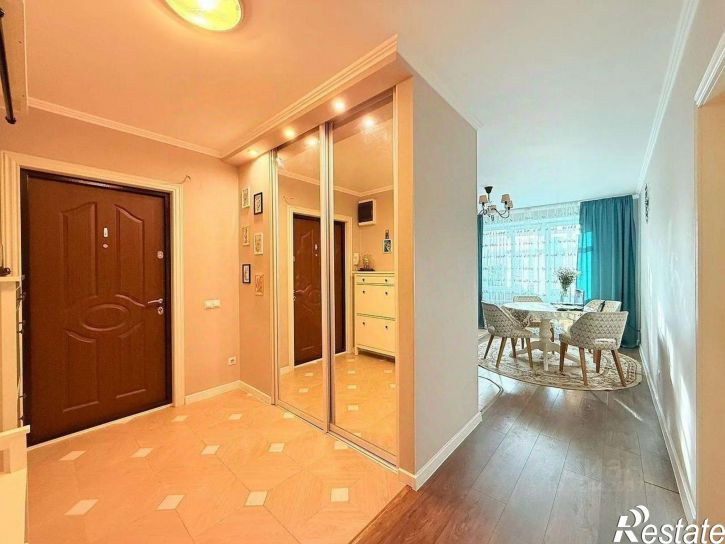 3-комн квартира улица Созидателей, 3,  д. 3