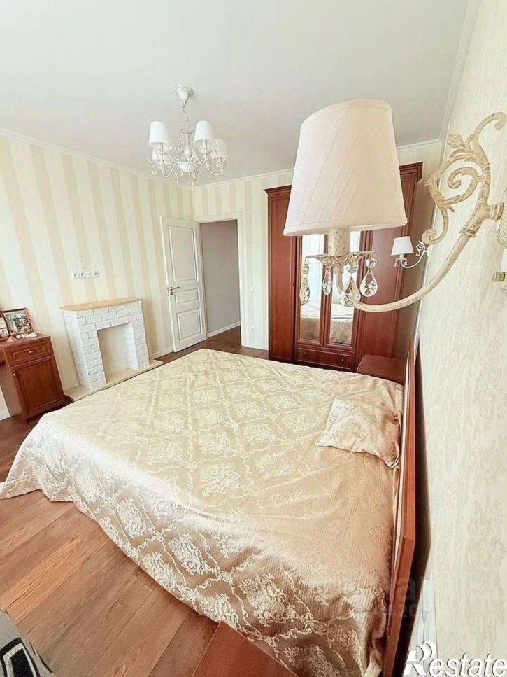 3-комн квартира улица Созидателей, 3,  д. 3