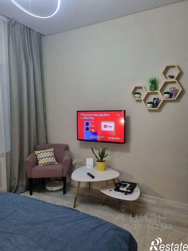 3-комн квартира улица Прокопия Артамонова, 15,  д. 15