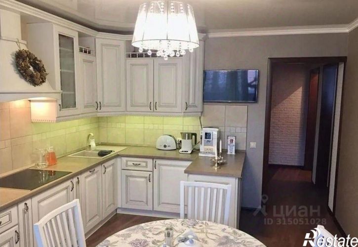 3-комн квартира улица Николая Семёнова, 29/2,  д. 29/2