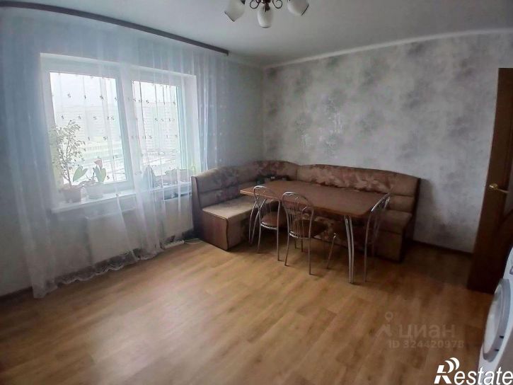 3-комн квартира улица Дмитрия Менделеева, 14,  д. 14