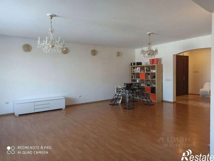 4-комн квартира городской округ Тюмень, Тюмень