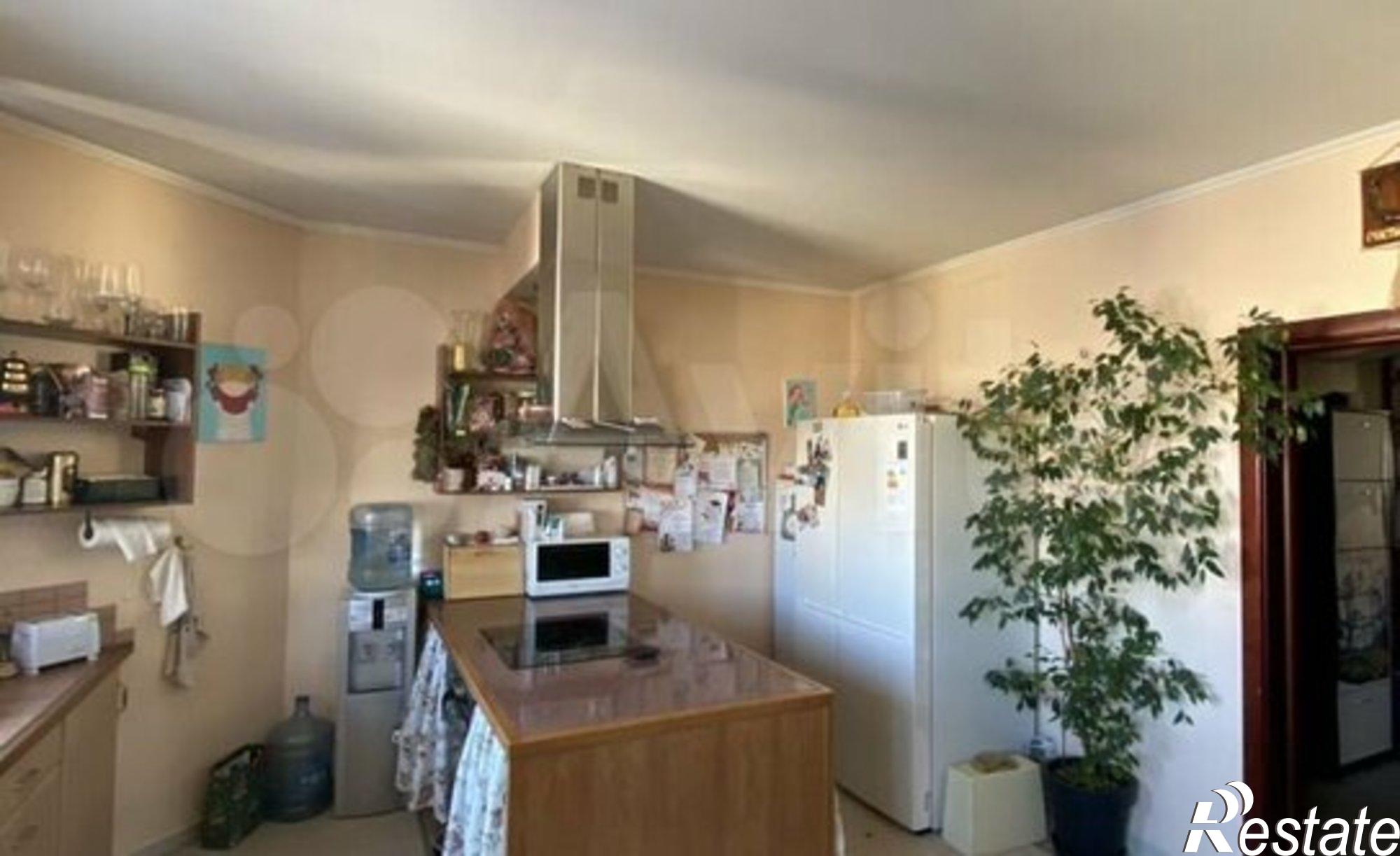 Купить квартиру за 11 000 000 рублей на улица Демьяна Бедного, 104/1