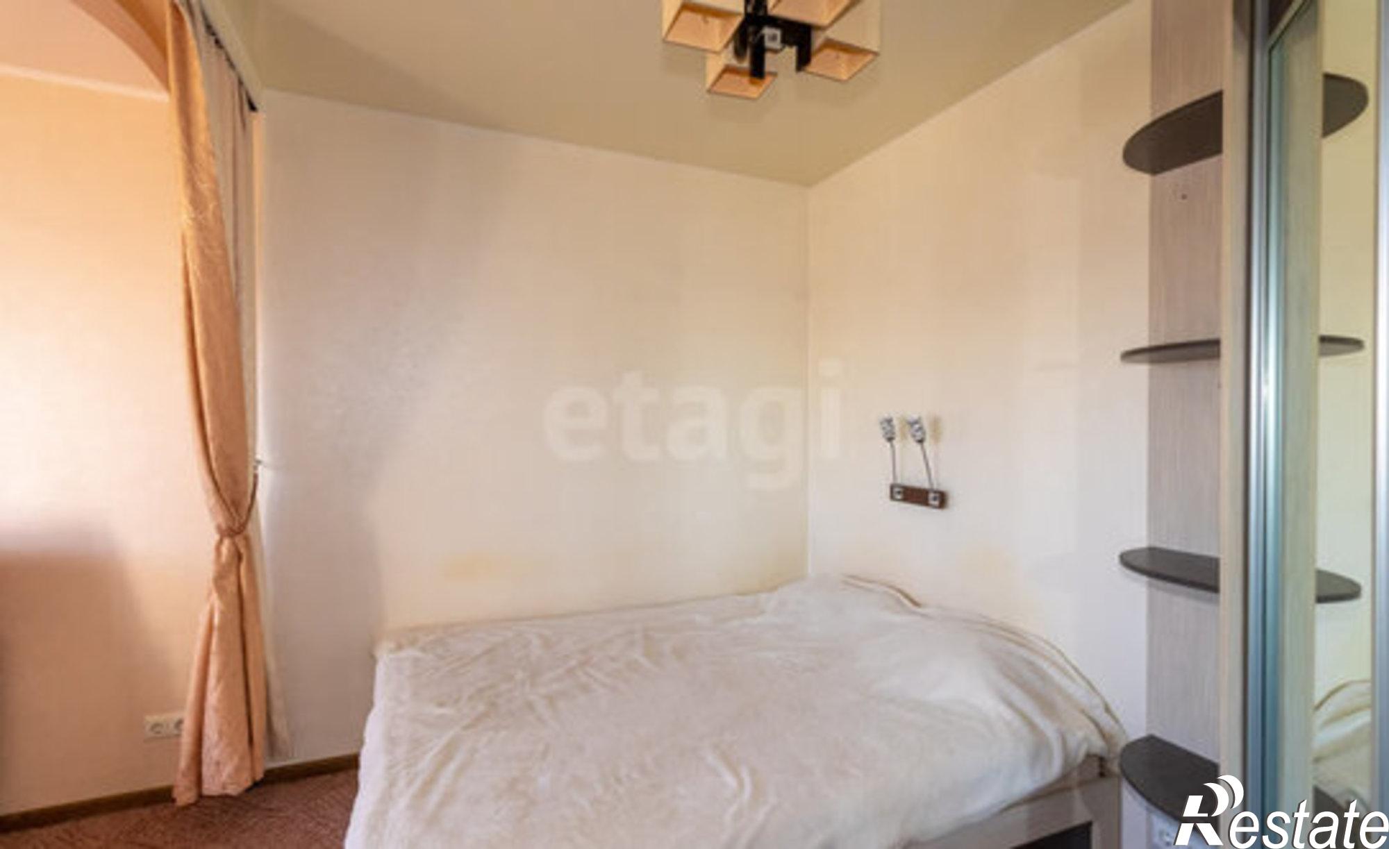 Купить квартиру за 5 000 000 рублей на ул Муравленко, 3 1