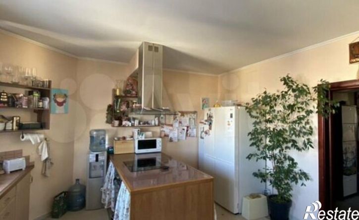 3-комн квартира улица Демьяна Бедного, 104/1,  д. 104/1