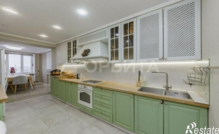 5-комн квартира улица Валерии Гнаровской, 5 к1,  д. 5 к1