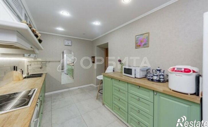 5-комн квартира улица Валерии Гнаровской, 5 к1,  д. 5 к1