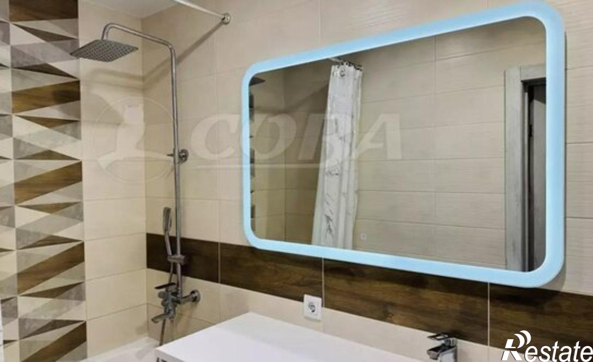 Купить квартиру за 9 300 000 рублей на улица Алексея Леонова, 36