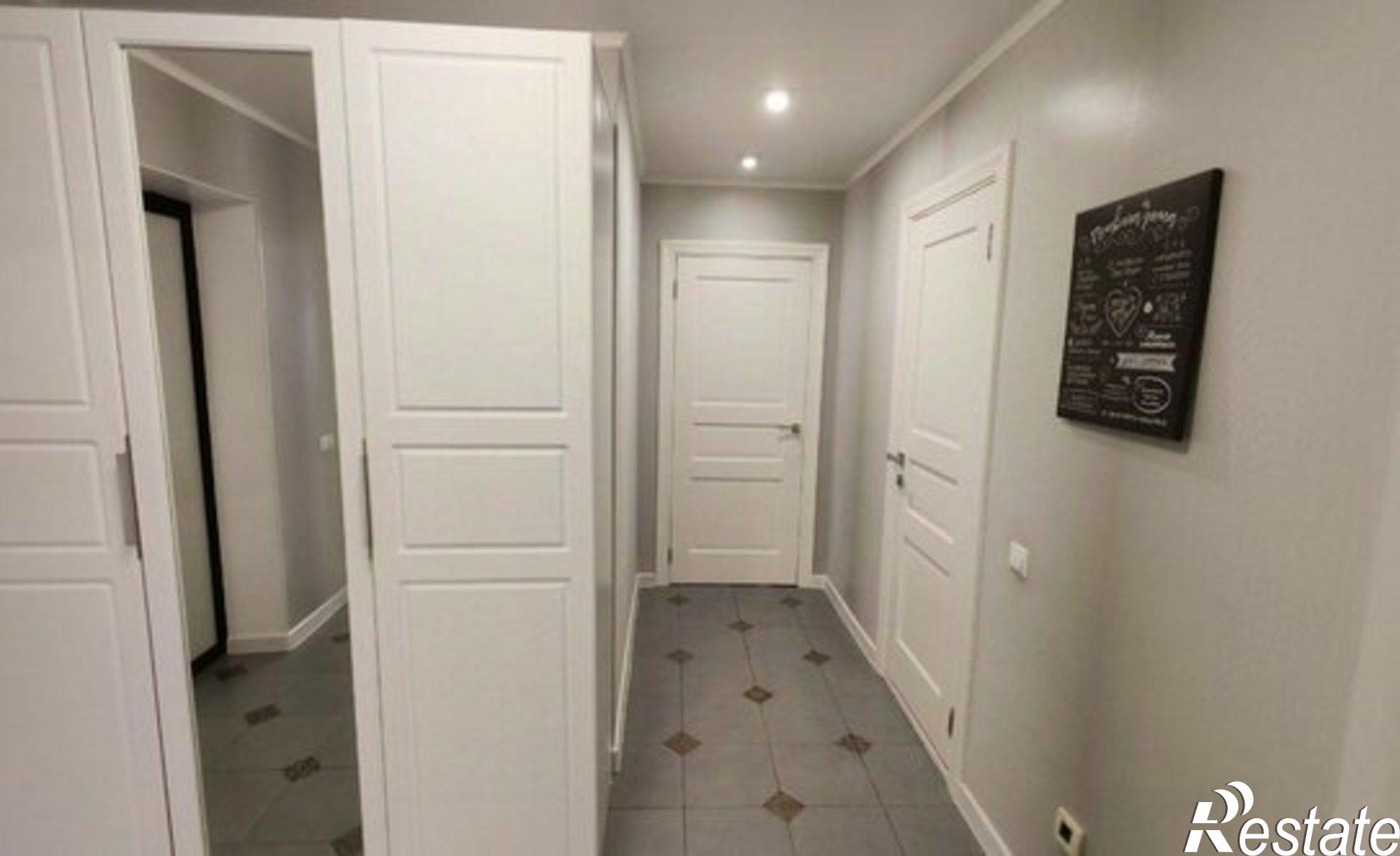 Купить квартиру за 7 000 000 рублей на Широтная улица, 61А