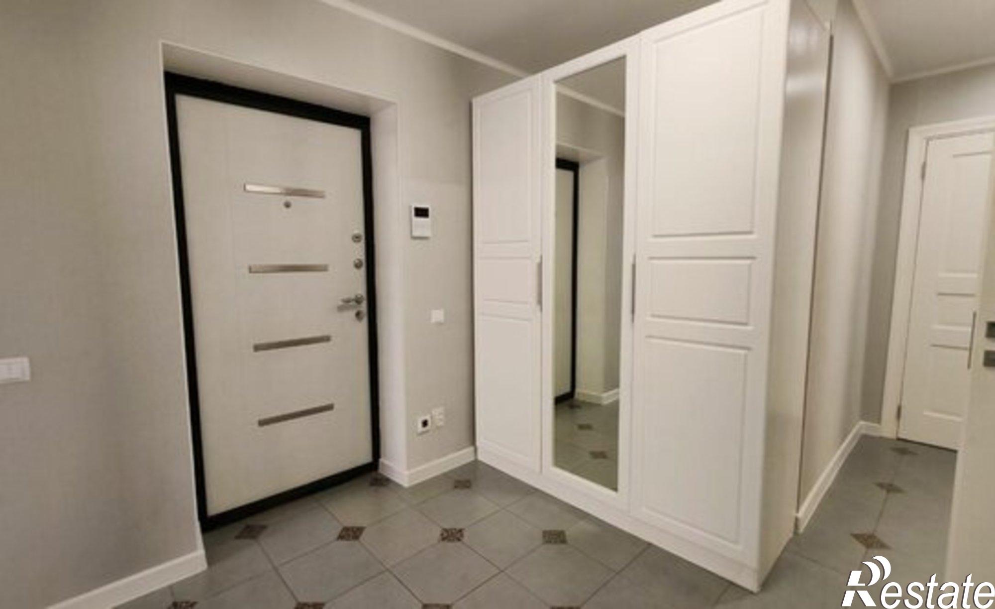 Купить квартиру за 7 000 000 рублей на Широтная улица, 61А