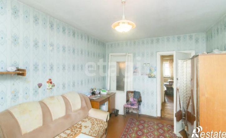 2-комн квартира улица Александра Матросова, 27,  д. 27