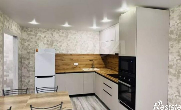 3-комн квартира улица Алексея Леонова, 36,  д. 36