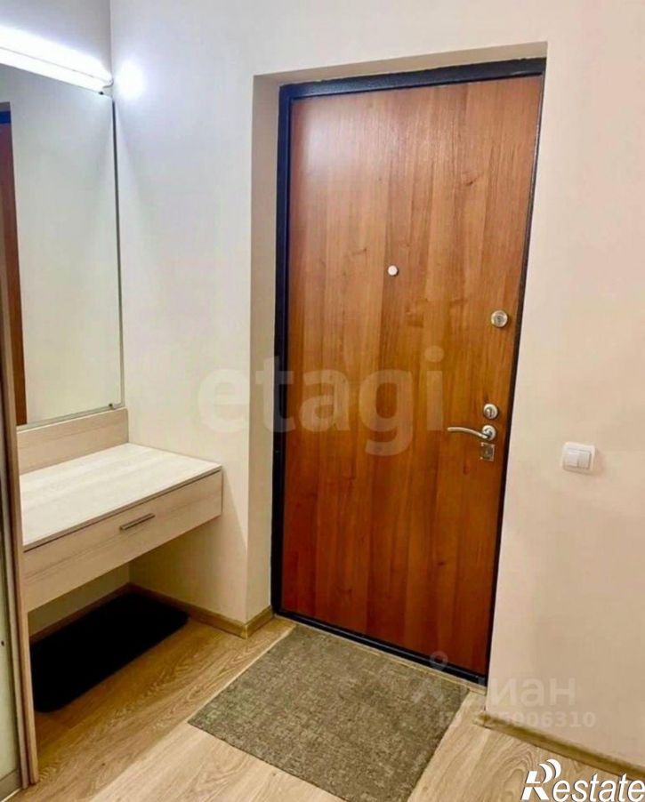 2-комн квартира ул Ю.-Р.Г.Эрвье, 24 1,  д. 24 1,  к. 1