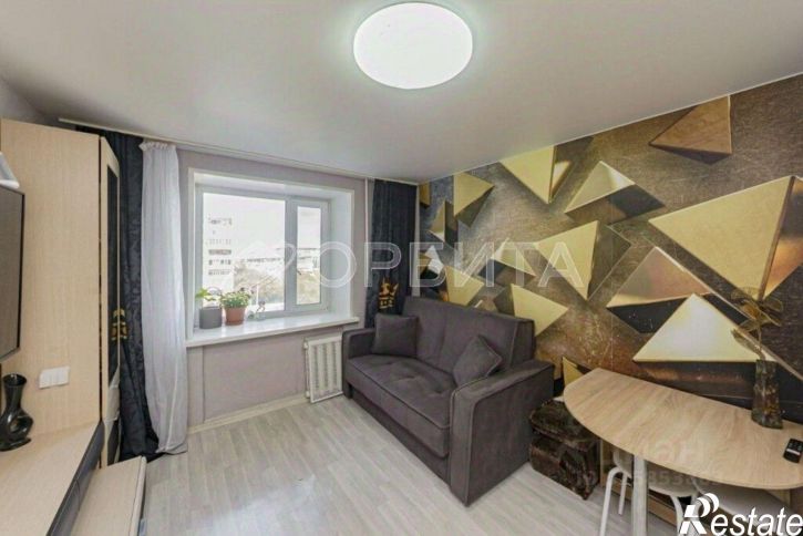 Комната улица 30 лет Победы, 142,  д. 142