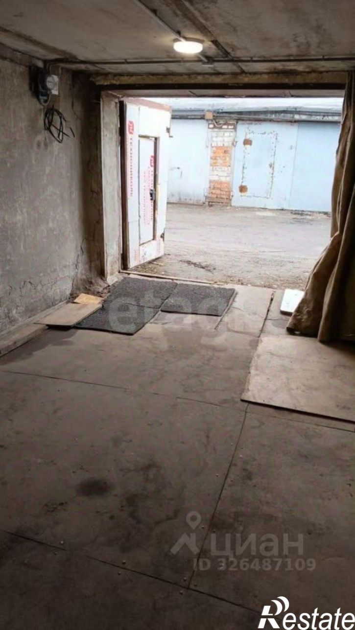 Гараж/парковка улица 50 лет ВЛКСМ