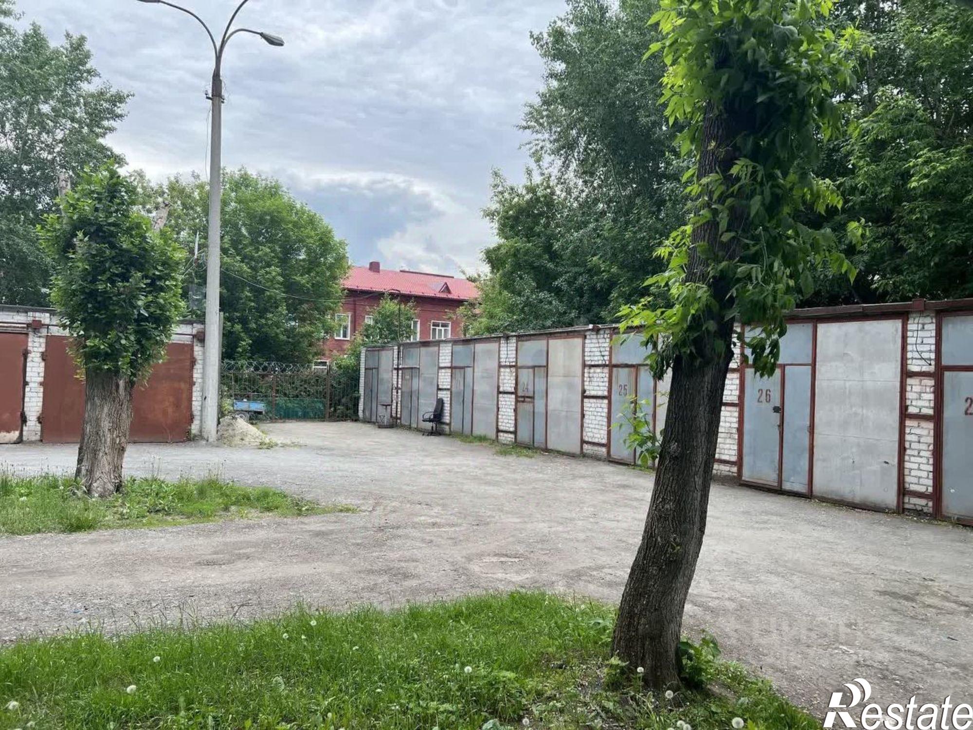 Купить гараж, место в паркинге за 950 000 рублей на улица Пермякова, 2