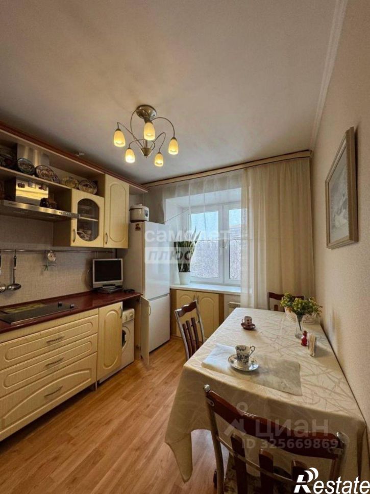 3-комн квартира ул Седова, 19,  д. 19