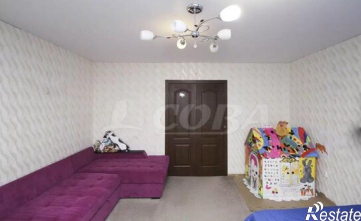 3-комн квартира улица Избышева, 6