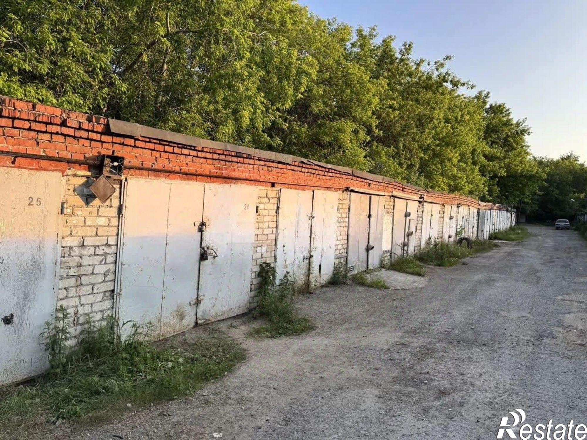 Купить гараж, место в паркинге за 550 012 рублей на ул Одесская, 12