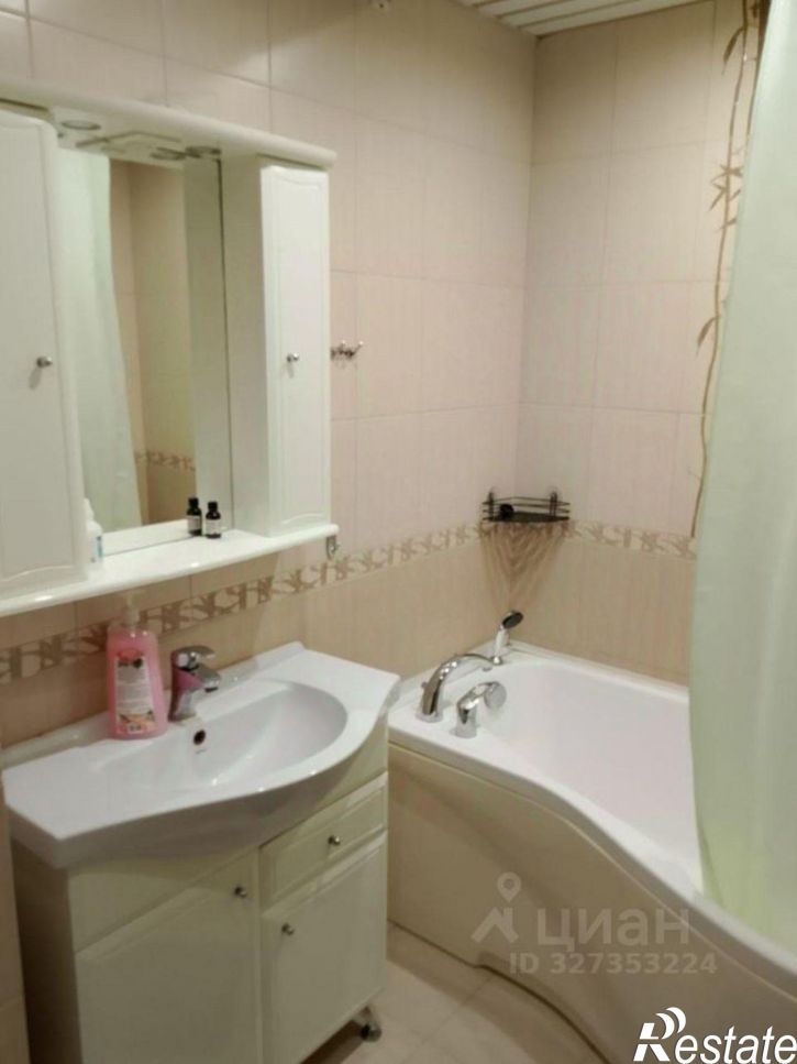 2-комн квартира ул Пермякова, 84 3,  д. 84 3,  к. 3