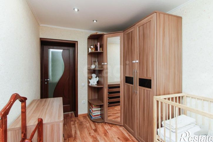 3-комн квартира ул Комбинатская, 38,  д. 38