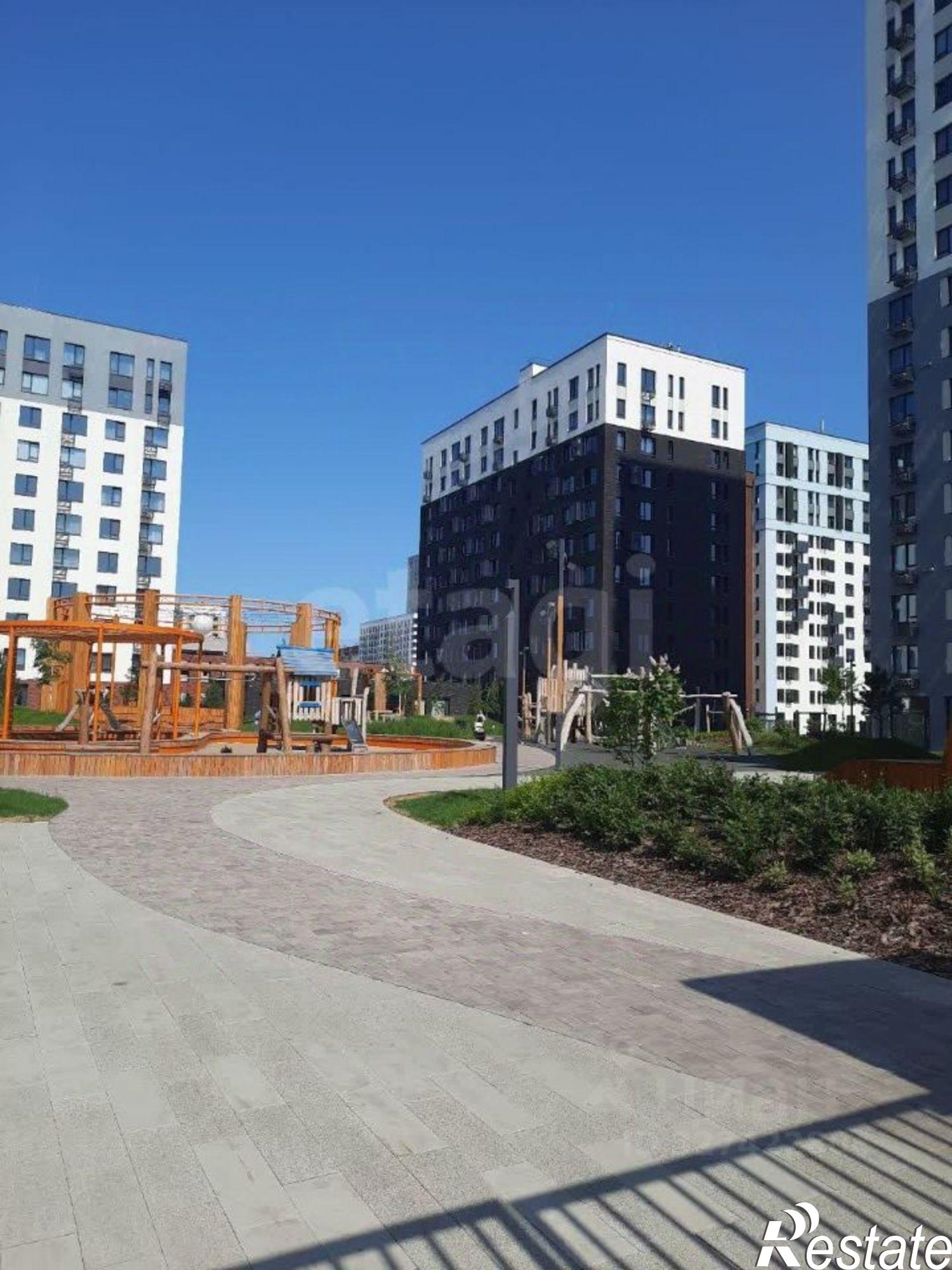 Купить гараж, место в паркинге за 371 436 рублей на ул Харьковская, 76