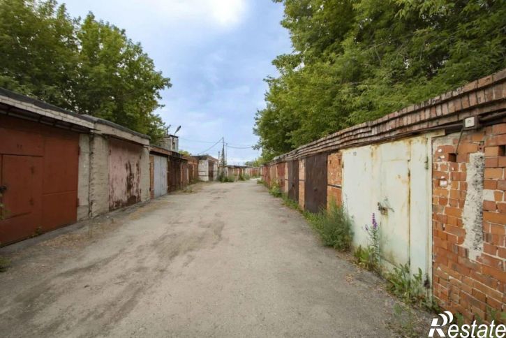 Гараж/парковка ул Мельникайте, 33,  д. 33