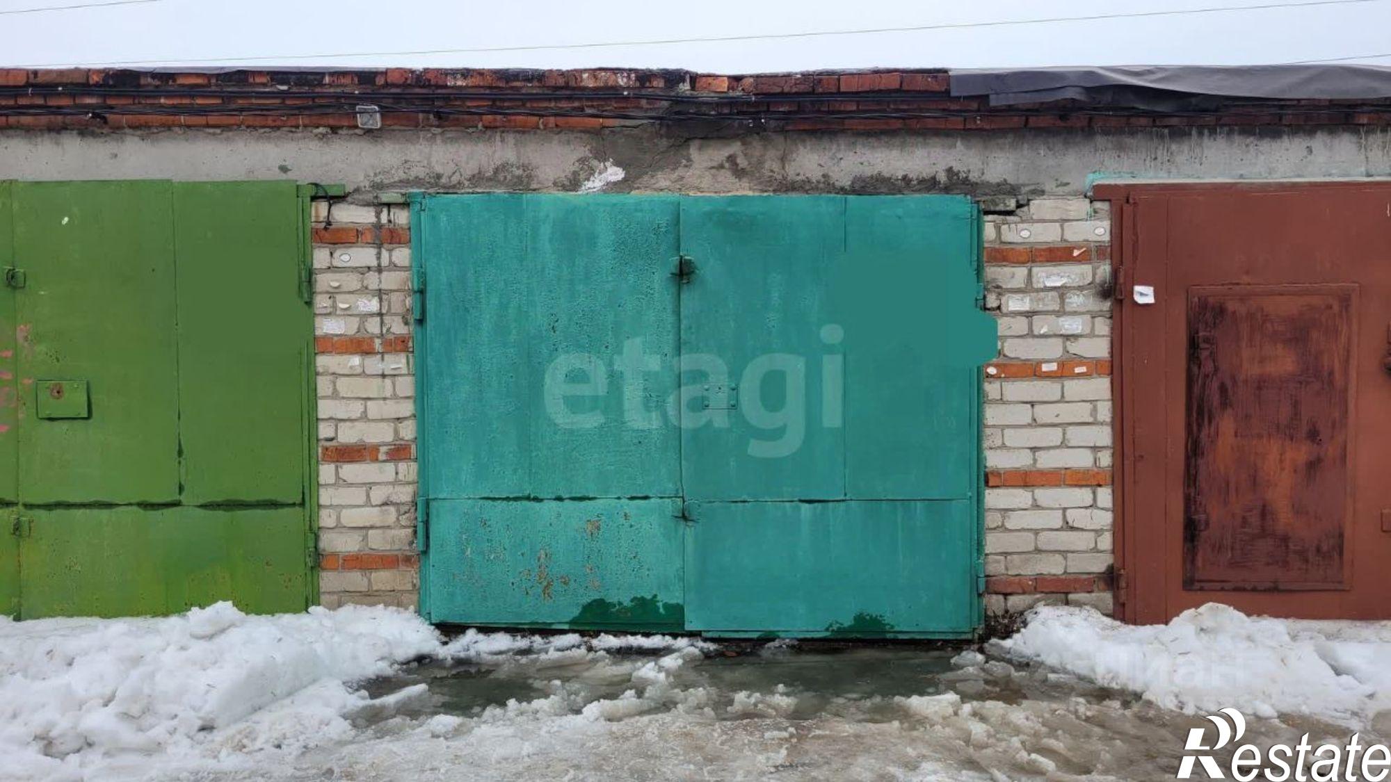 Купить гараж, место в паркинге за 290 912 рублей на ул Октябрьская, 33