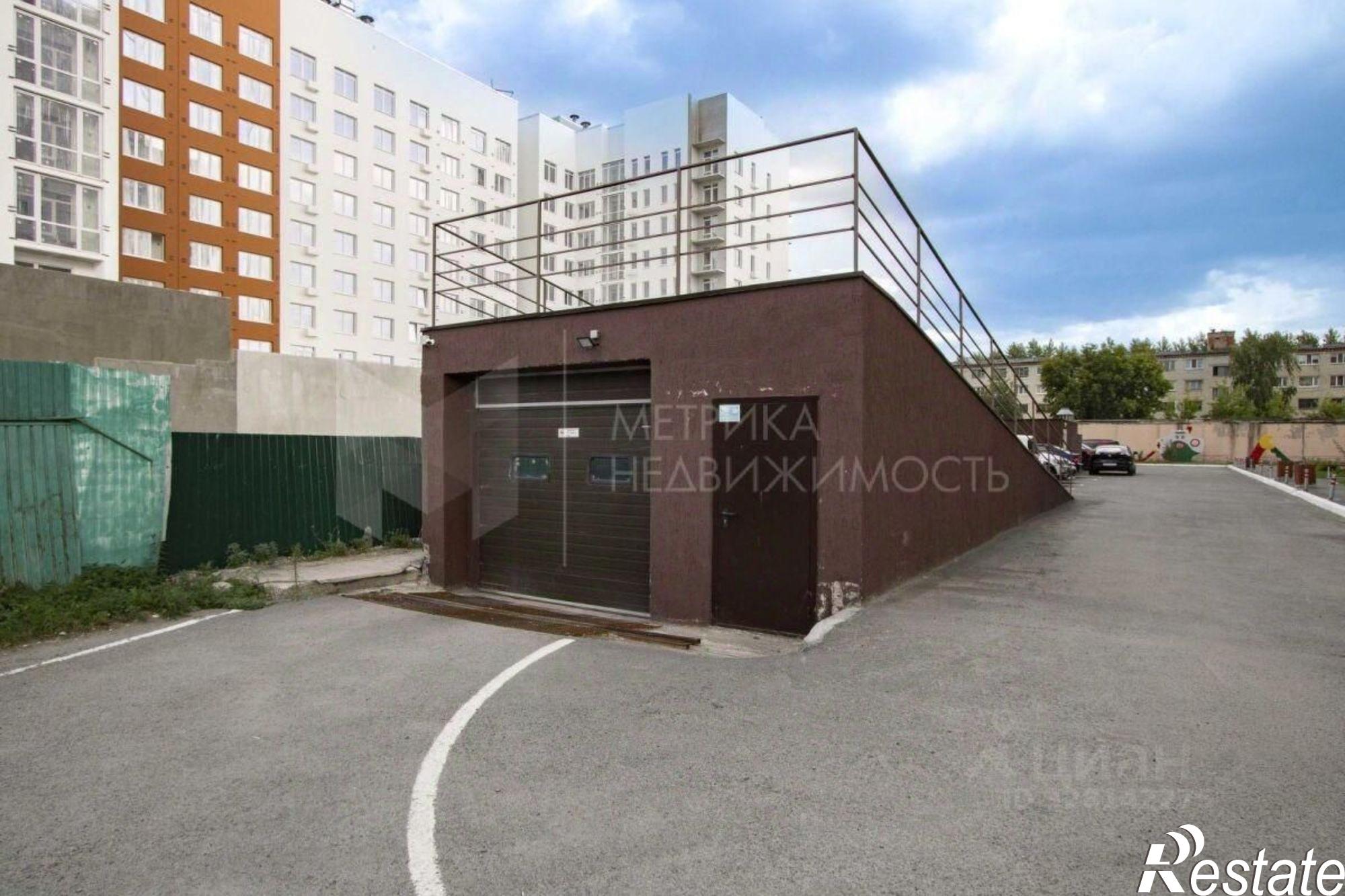 Купить гараж, место в паркинге за 500 010 рублей на ул Севастопольская, 2 4