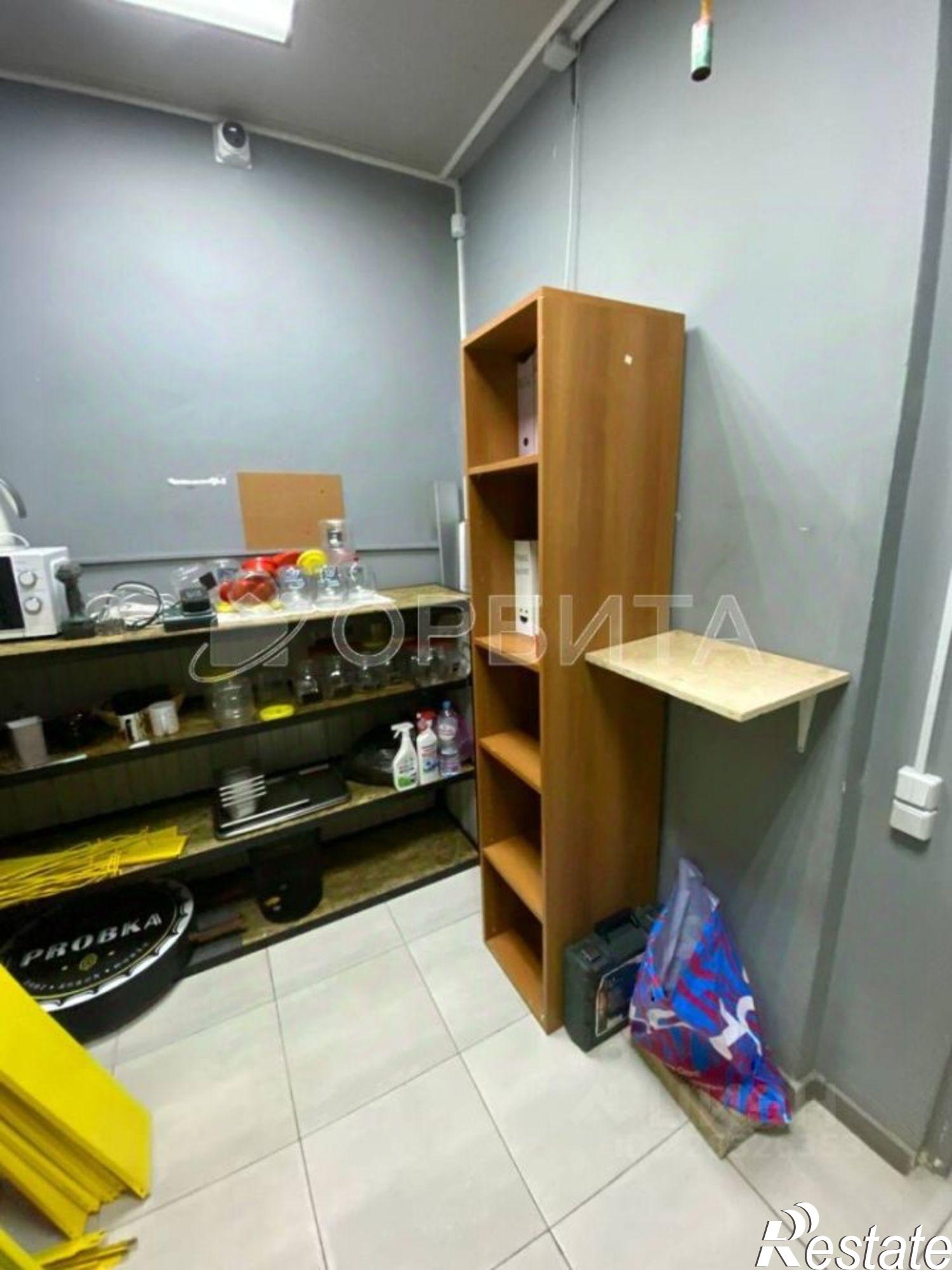 Купить торговое помещение за 7 221 890 рублей на ул Стройотрядовская, 10