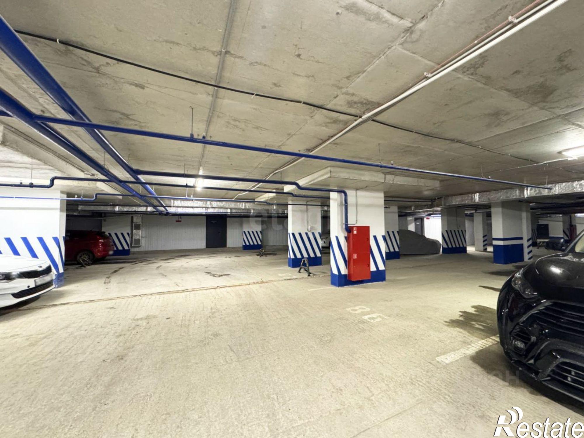 Купить гараж, место в паркинге за 390 988 рублей на ул Менжинского, 64