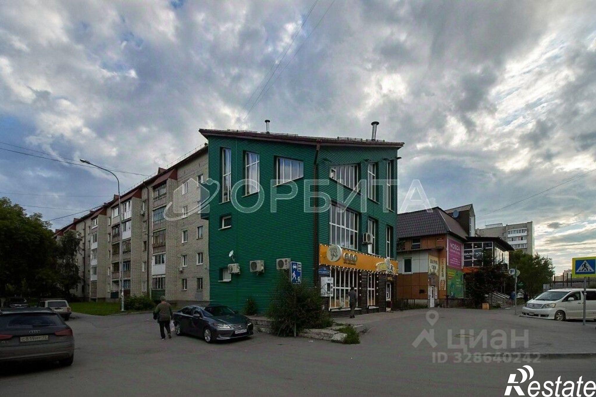 Купить торговое помещение за 24 715 900 рублей на Шаимский проезд, 3